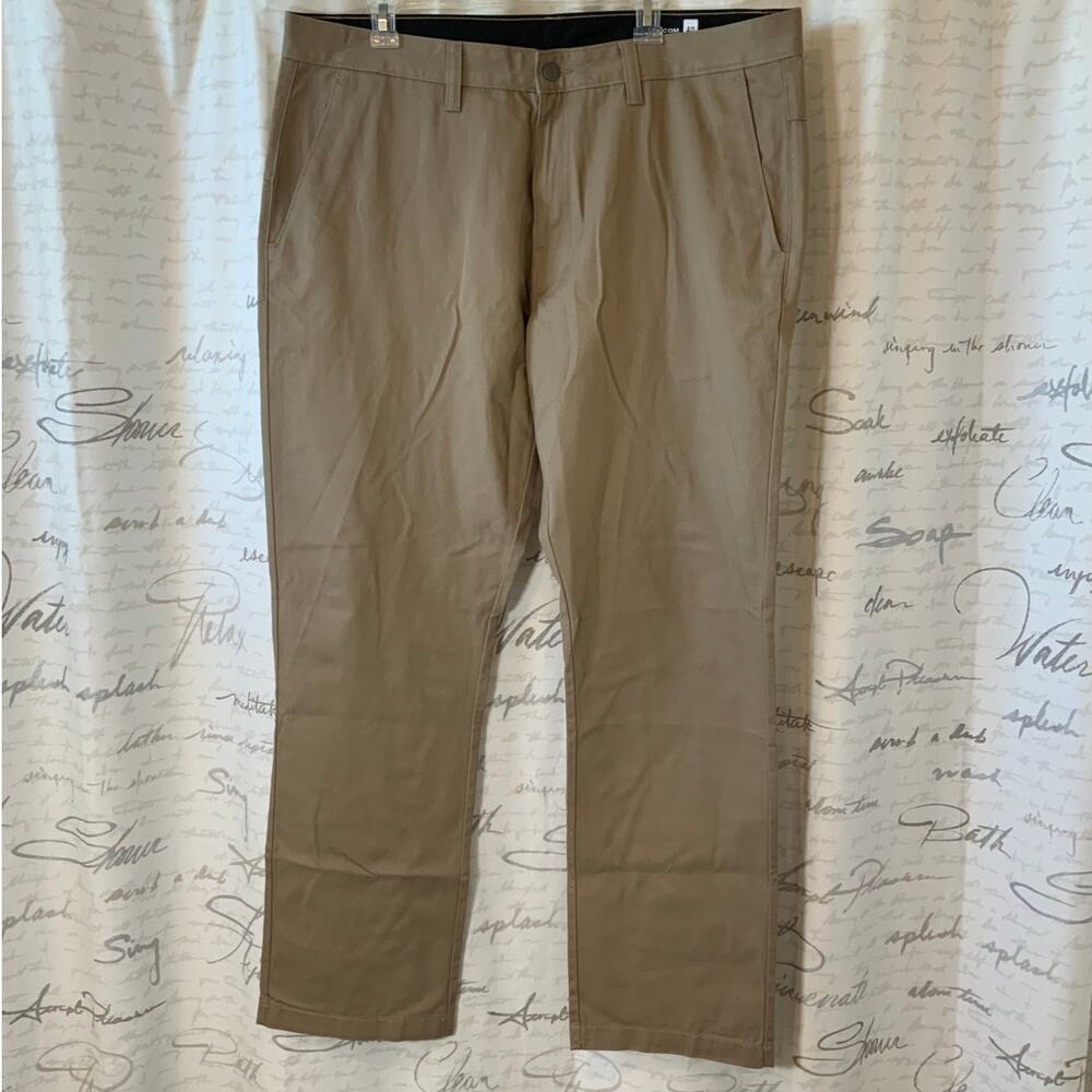 Volcom Men's Khaki Pants Size 40x32 Skater Grunge Y2K Style